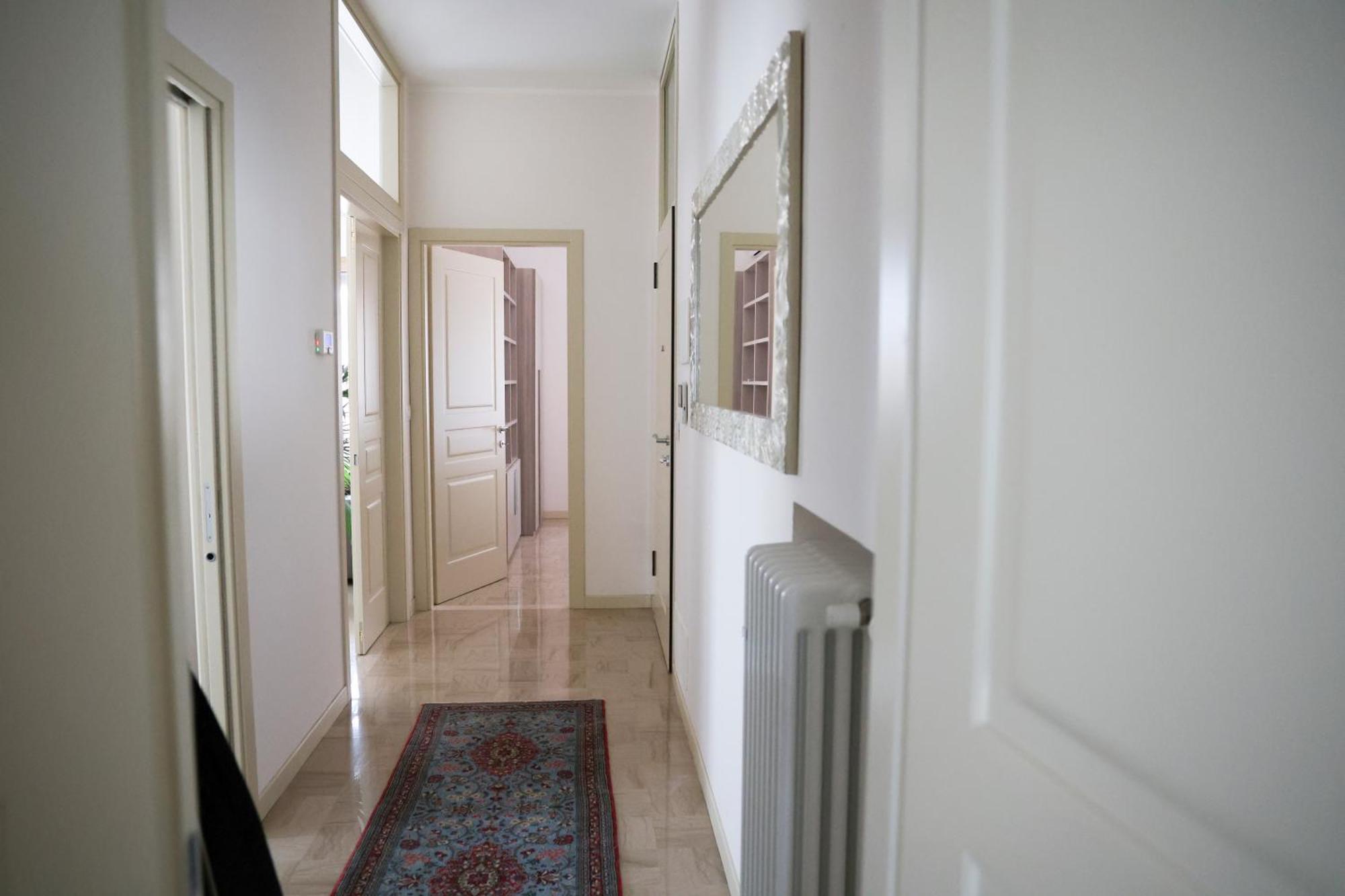 Апартаменты Blancohouse - Berto Luxury Rimini Centro Storico Экстерьер фото