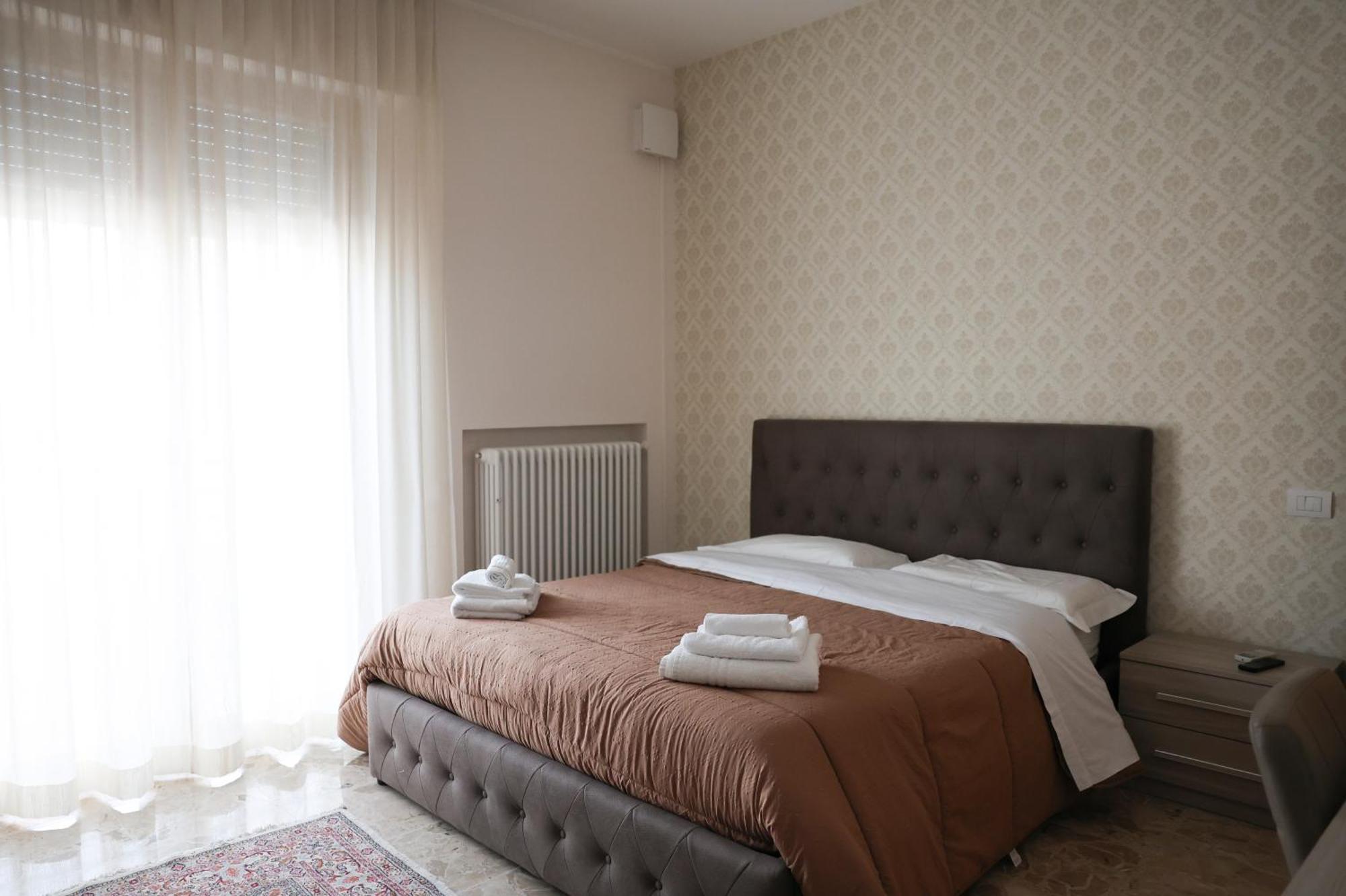 Апартаменты Blancohouse - Berto Luxury Rimini Centro Storico Экстерьер фото